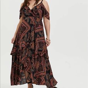 Torrid SCARF PRINT CHALLIS COLD SHOULDER MAXI DRESS Size 00